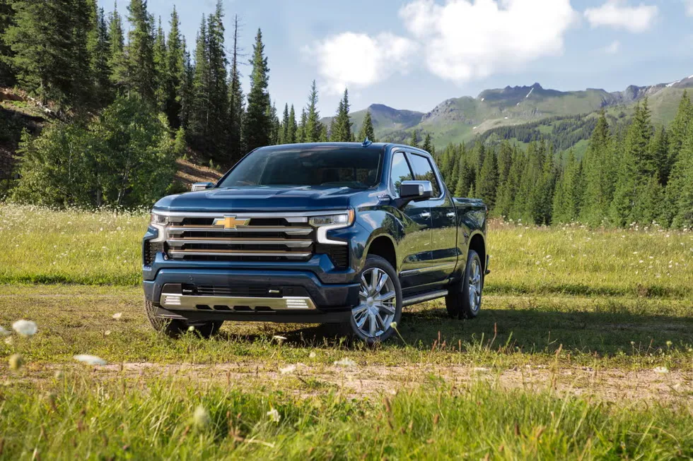 2025 Silverado 1500: The Ultimate Pickup with Enhanced Power and Comfort