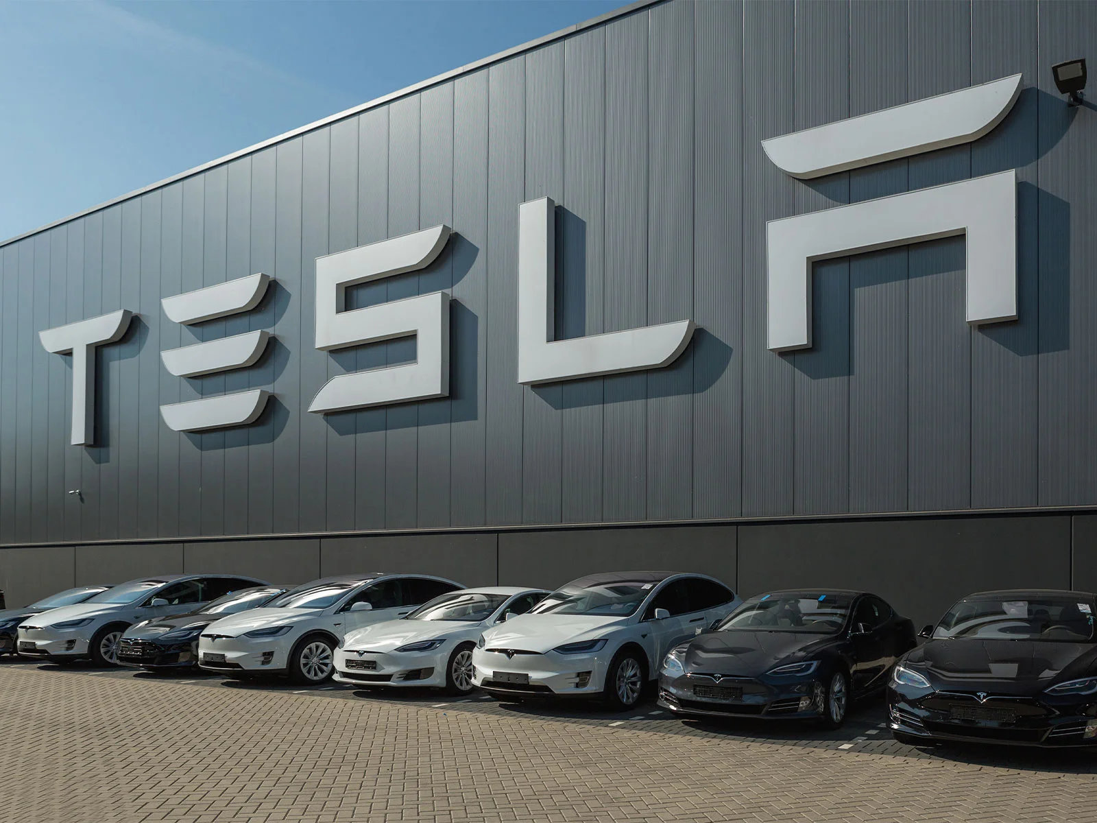 Tesla Owners Warned as New Model Y Pushes EV Values Off a Cliff