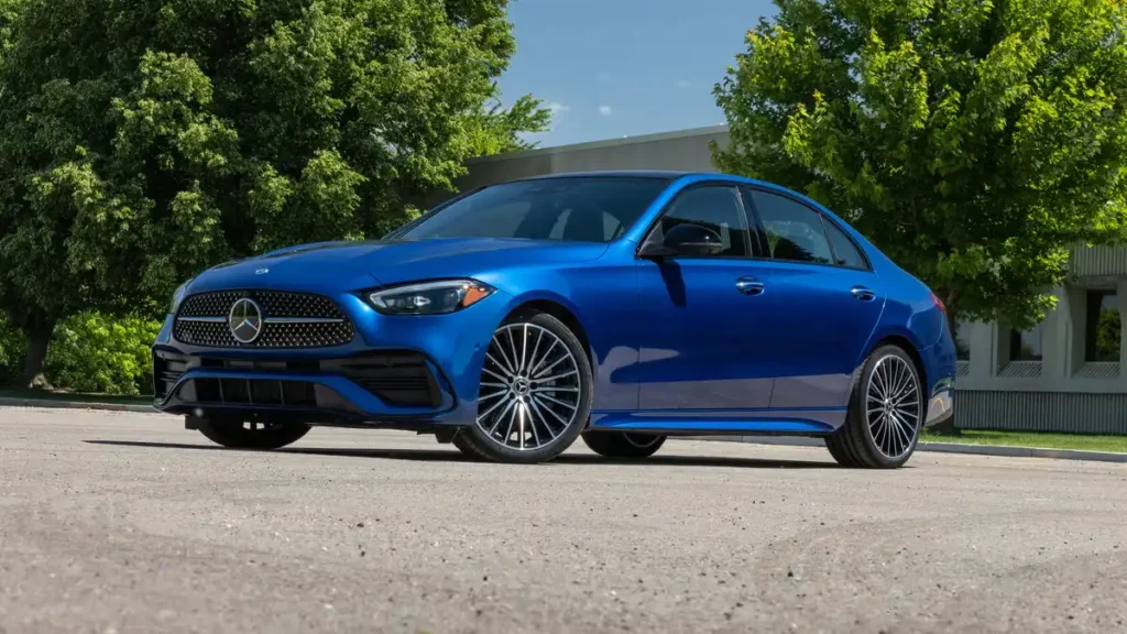 What Makes the 2024 Mercedes-Benz C300 4MATIC the Ultimate Luxury Sedan?