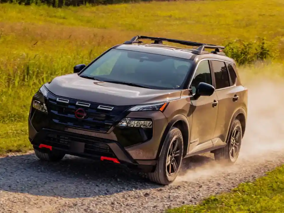 Why Are Rogue AWD Crossover SUVs the Ultimate Choice for Drivers?