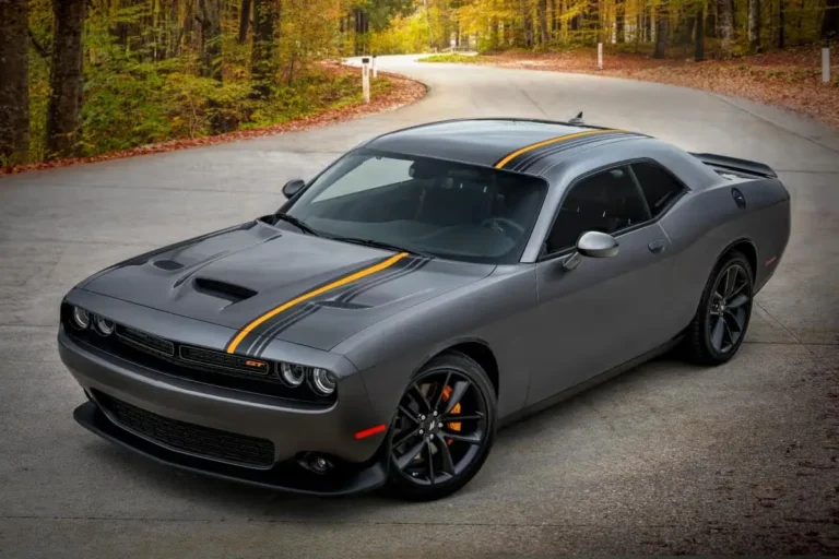 Why the 2022 Dodge Challenger Still Rules the Muscle Car Game