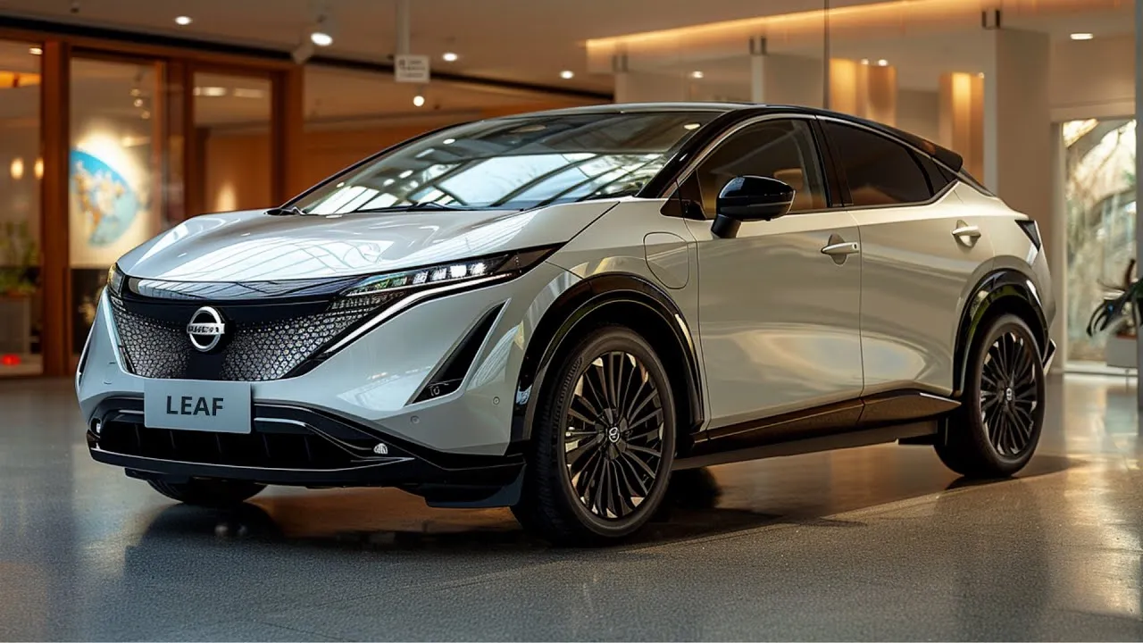 Hackers Turn Nissan LEAF into Remote-Controlled Car, Record Drivers’ Conversations!