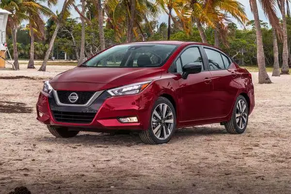 How Good Is the Fuel Mileage Nissan Versa in 2025?