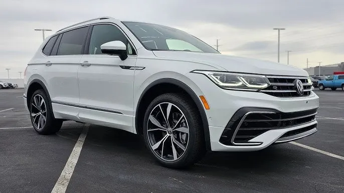 2024 Volkswagen Tiguan 2.0T SEL R-Line Features, Performance, Pricing & Review
