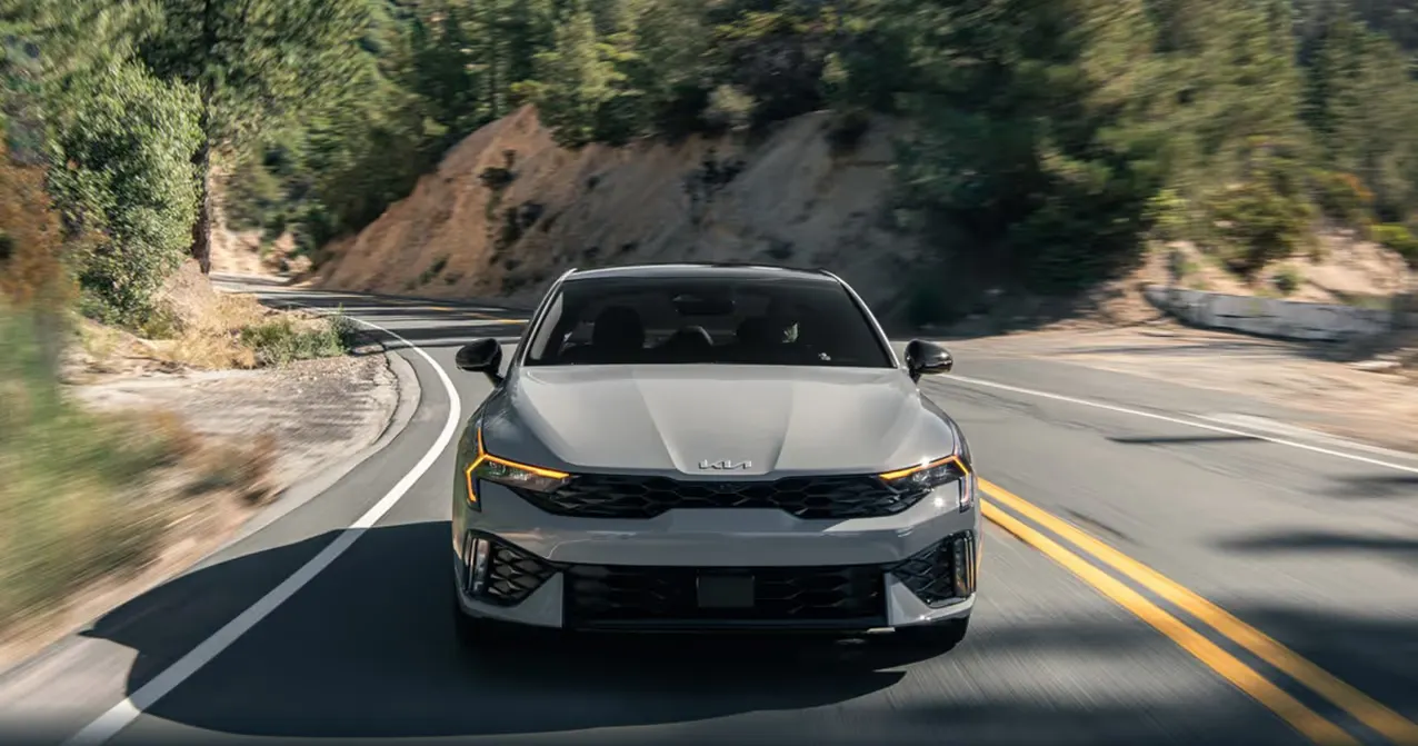 Kia K5 GT 0-60, How Fast Is This Sports Sedan in 2025?